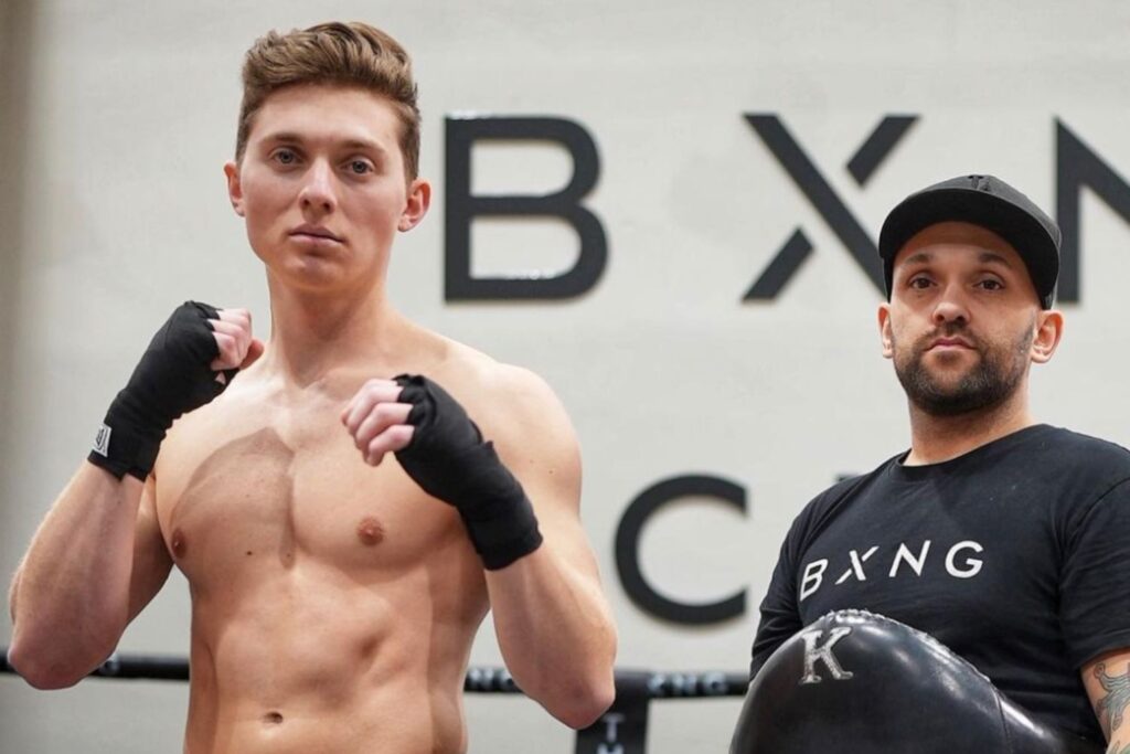 How Ed Kavalee Went From TheatreSports Nerd To A Bloke With A Bad Body